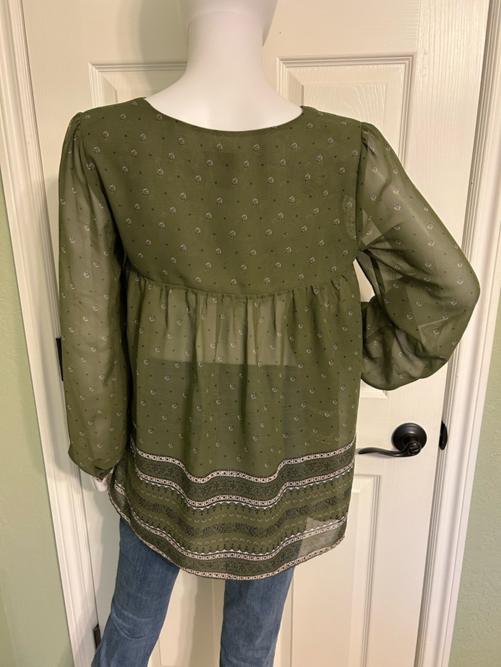 LOFT Olive Green Long-Sleeve V-Neck Peasant Tunic - Picture 2 of 4